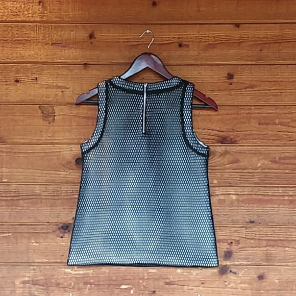 Calvin Klein top - Picture 4 of 4